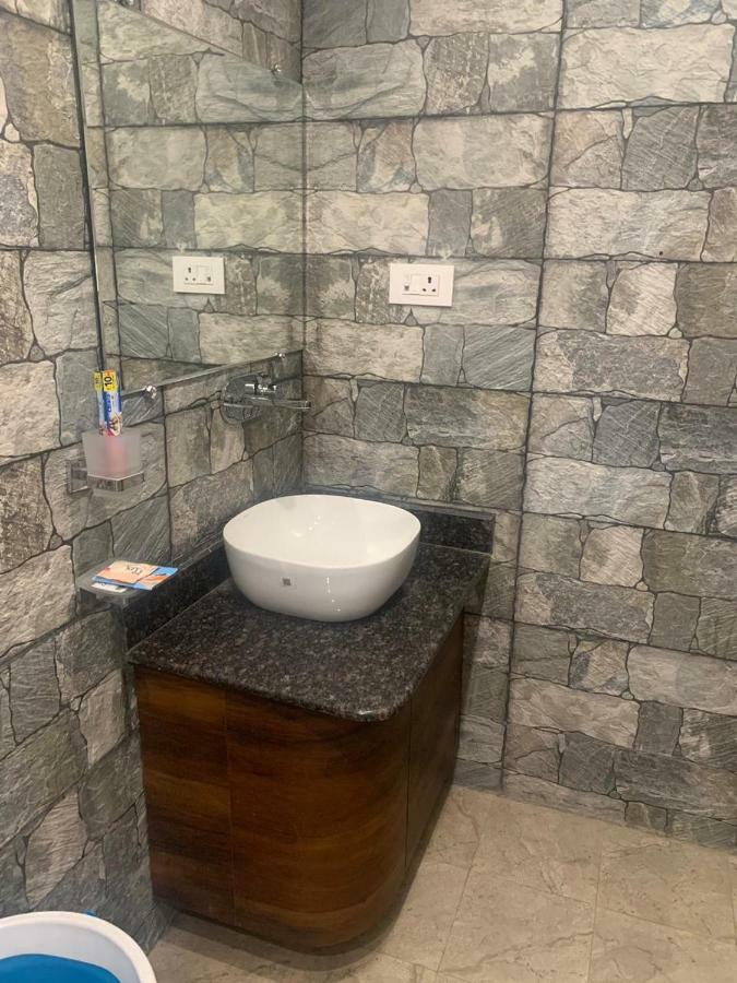 Hotel Mmk Kanpur Ngoại thất bức ảnh